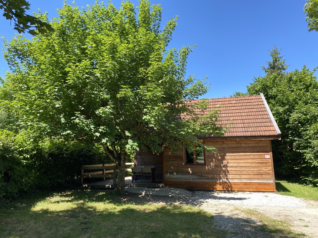 location chalet 6 personnes clairvaux les lacs